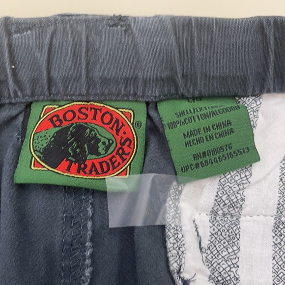 Boston Traders Cargo Shorts - Picture 4 of 5